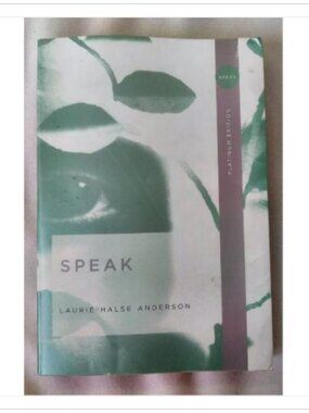 Speak Laurie Halse Anderson 2006 Platinum Edition Book Vintage Novel Read